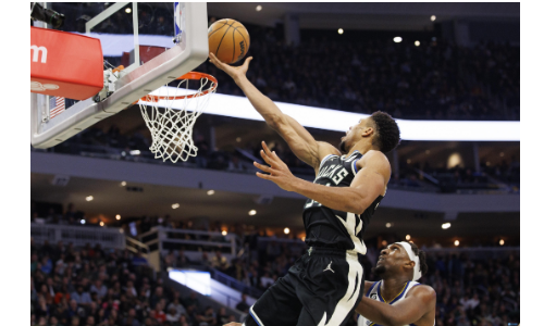 2022NBA常规赛勇士111-128雄鹿赛后分析
