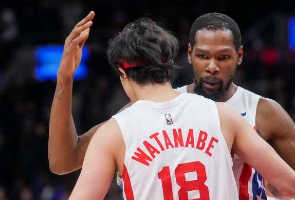 NBA球队如何进行球员签约？
